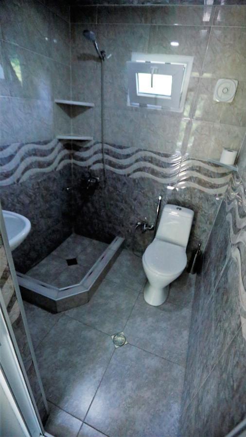 Lilia Guesthouse Сигнахи Екстериор снимка