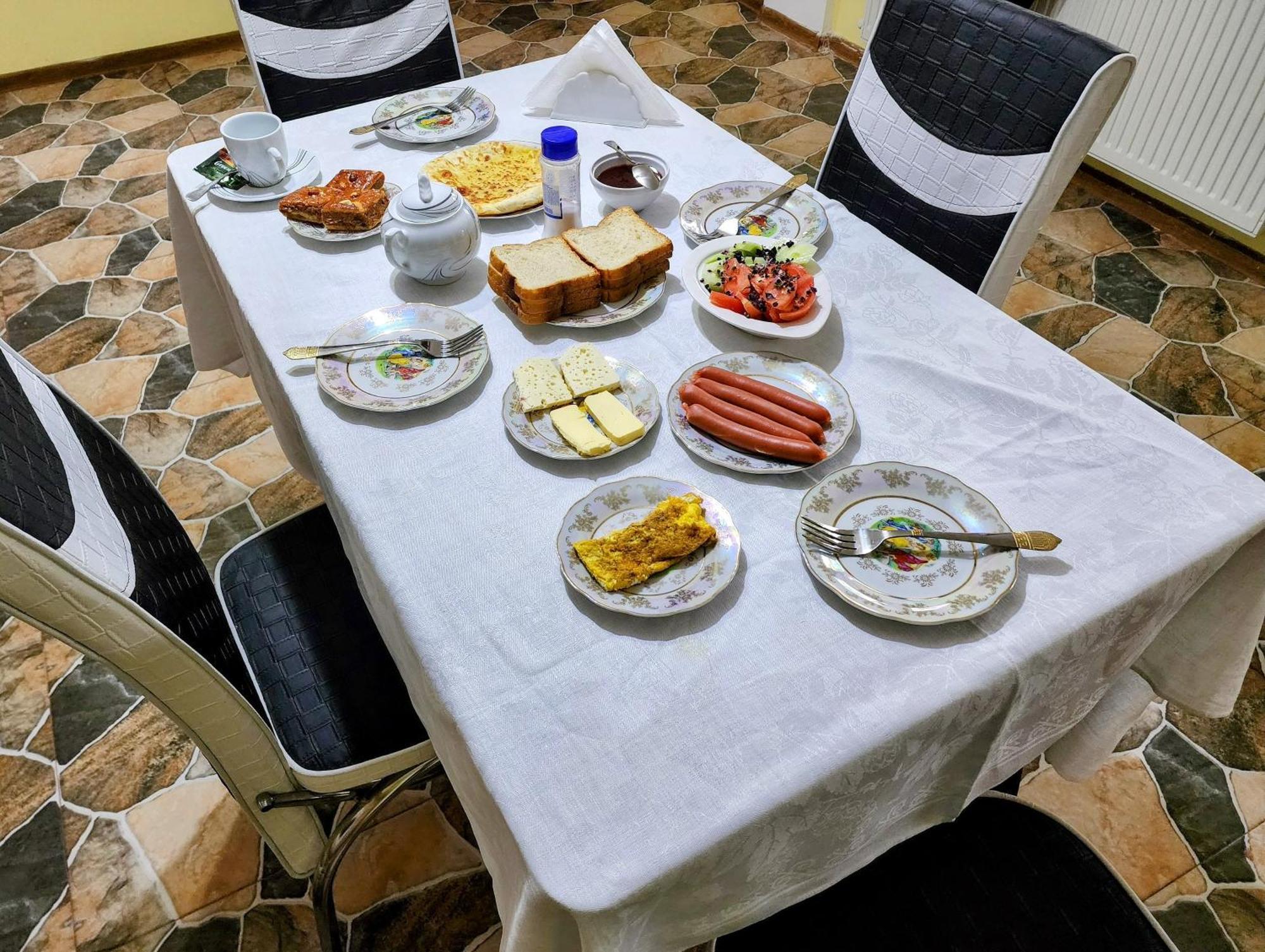 Lilia Guesthouse Сигнахи Екстериор снимка